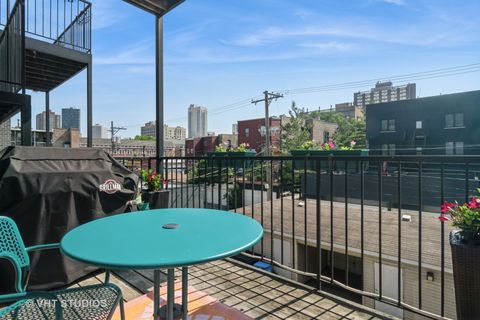 Tiny photo for 4933 N Winthrop Avenue #2S, Chicago, IL 60640 (MLS # 12463577)