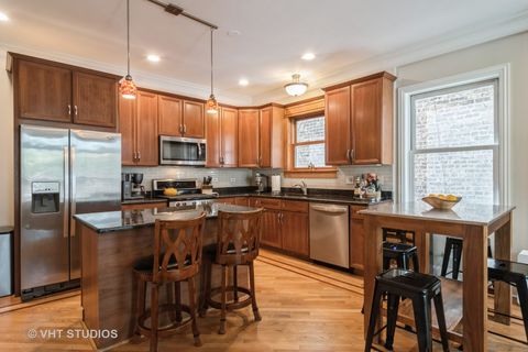Tiny photo for 4933 N Winthrop Avenue #2S, Chicago, IL 60640 (MLS # 12463577)