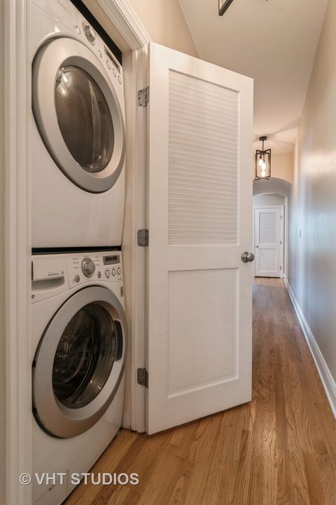 Tiny photo for 4933 N Winthrop Avenue #2S, Chicago, IL 60640 (MLS # 12463577)