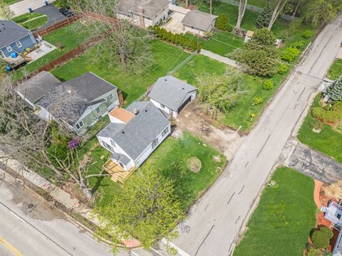 Tiny photo for 2000 Maple Avenue, Downers Grove, IL 60515 (MLS # 12622468)