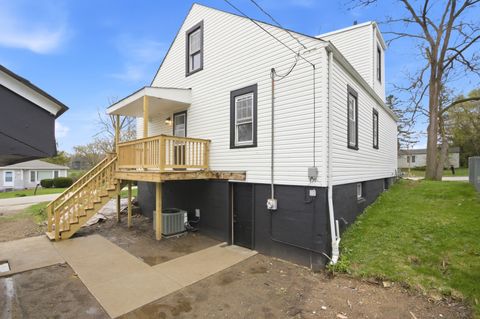 Tiny photo for 2000 Maple Avenue, Downers Grove, IL 60515 (MLS # 12622468)