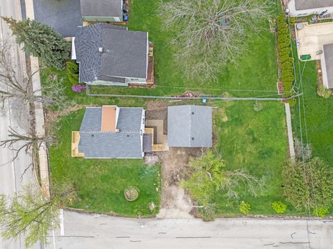 Tiny photo for 2000 Maple Avenue, Downers Grove, IL 60515 (MLS # 12622468)