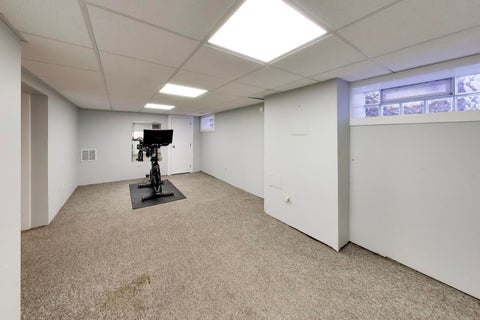Tiny photo for 810 N Kenilworth Avenue, Oak Park, IL 60302 (MLS # 12782593)