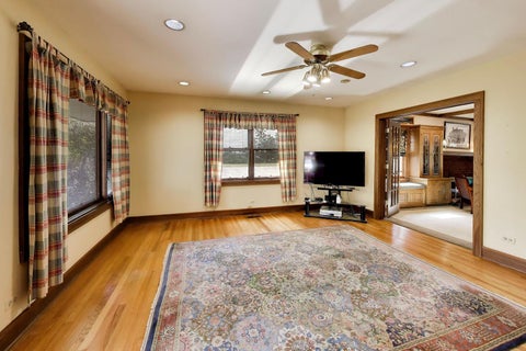 Tiny photo for 810 N Kenilworth Avenue, Oak Park, IL 60302 (MLS # 12782593)
