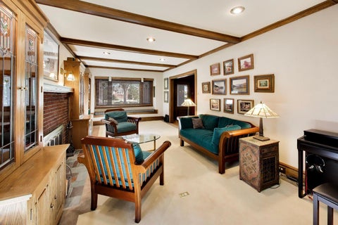 Tiny photo for 810 N Kenilworth Avenue, Oak Park, IL 60302 (MLS # 12782593)