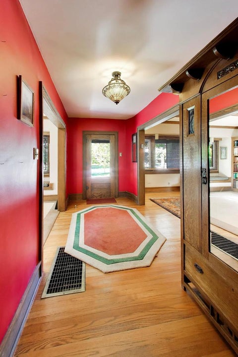 Tiny photo for 810 N Kenilworth Avenue, Oak Park, IL 60302 (MLS # 12782593)