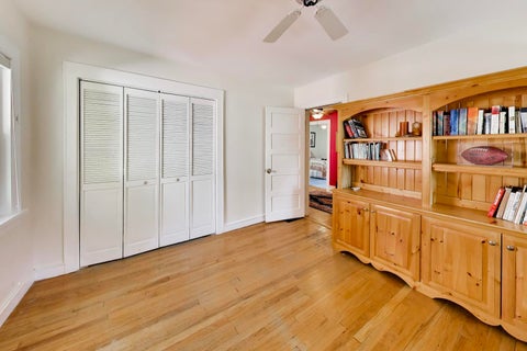 Tiny photo for 810 N Kenilworth Avenue, Oak Park, IL 60302 (MLS # 12782593)