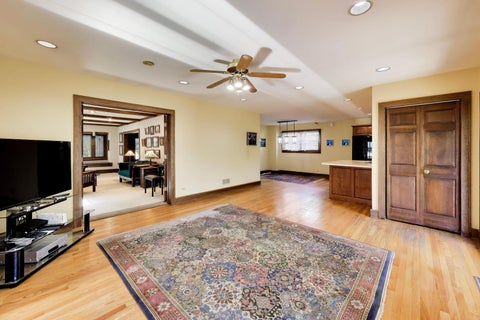 Tiny photo for 810 N Kenilworth Avenue, Oak Park, IL 60302 (MLS # 12782593)