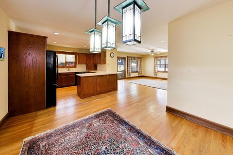 Tiny photo for 810 N Kenilworth Avenue, Oak Park, IL 60302 (MLS # 12782593)