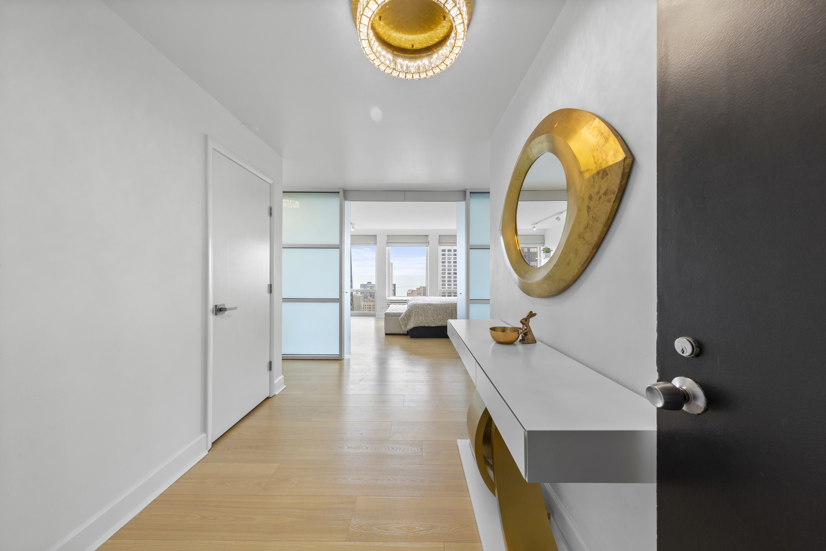 111 E Chestnut Street 38C