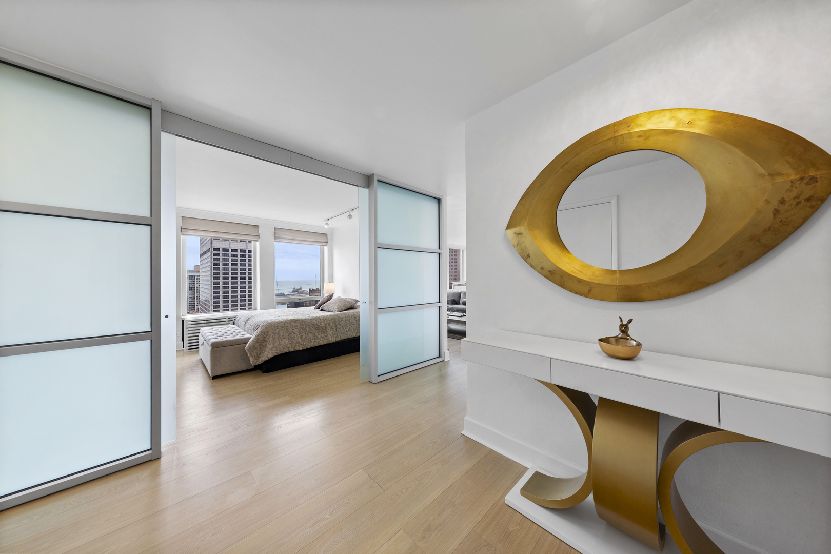 111 E Chestnut Street 38C