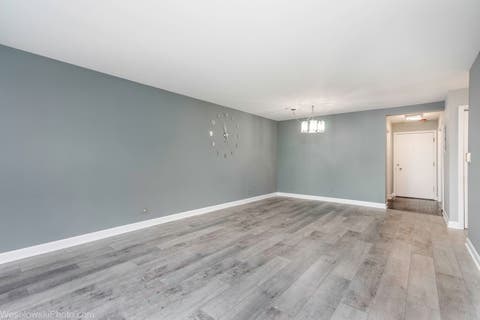 Tiny photo for 2600 Windsor Mall #2B, Park Ridge, IL 60068 (MLS # 12707831)