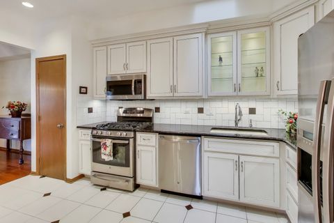 Tiny photo for 11238 Cameron Parkway, Orland Park, IL 60467 (MLS # 12511704)