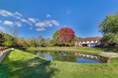 Tiny photo for 11238 Cameron Parkway, Orland Park, IL 60467 (MLS # 12511704)