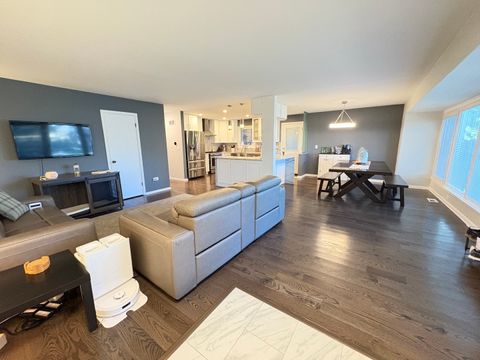 Tiny photo for 1100 Potter Road, Park Ridge, IL 60068 (MLS # 12475606)