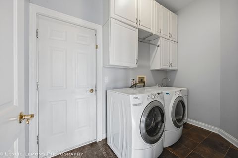 Tiny photo for 492 Bond Drive, Batavia, IL 60510 (MLS # 12620047)