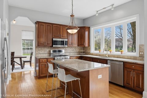 Tiny photo for 492 Bond Drive, Batavia, IL 60510 (MLS # 12620047)