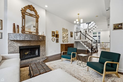 Tiny photo for 1310 W Roscoe Street, Chicago, IL 60657 (MLS # 12777941)
