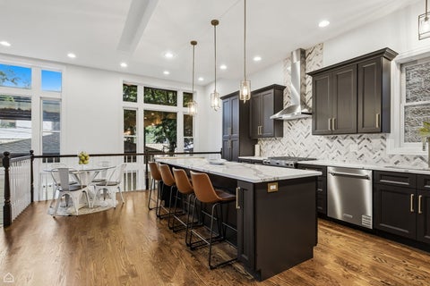 Tiny photo for 1310 W Roscoe Street, Chicago, IL 60657 (MLS # 12777941)