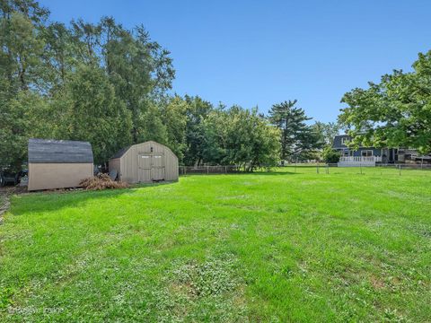 Tiny photo for 1041 E Division Street, Lombard, IL 60148 (MLS # 12469981)