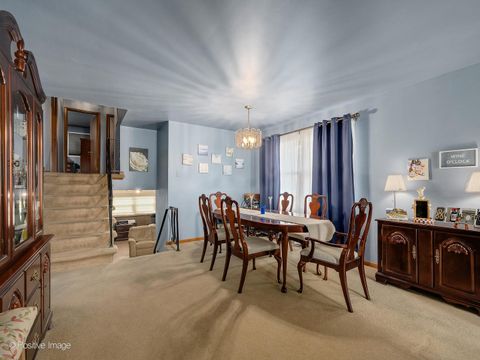 Tiny photo for 1041 E Division Street, Lombard, IL 60148 (MLS # 12469981)