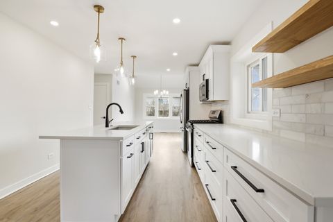 Tiny photo for 10749 Ashford Avenue, Frankfort, IL 60423 (MLS # 12596321)