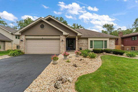 Photo of 652 Naoma Drive, Crete, IL 60417 (MLS # 12645680)