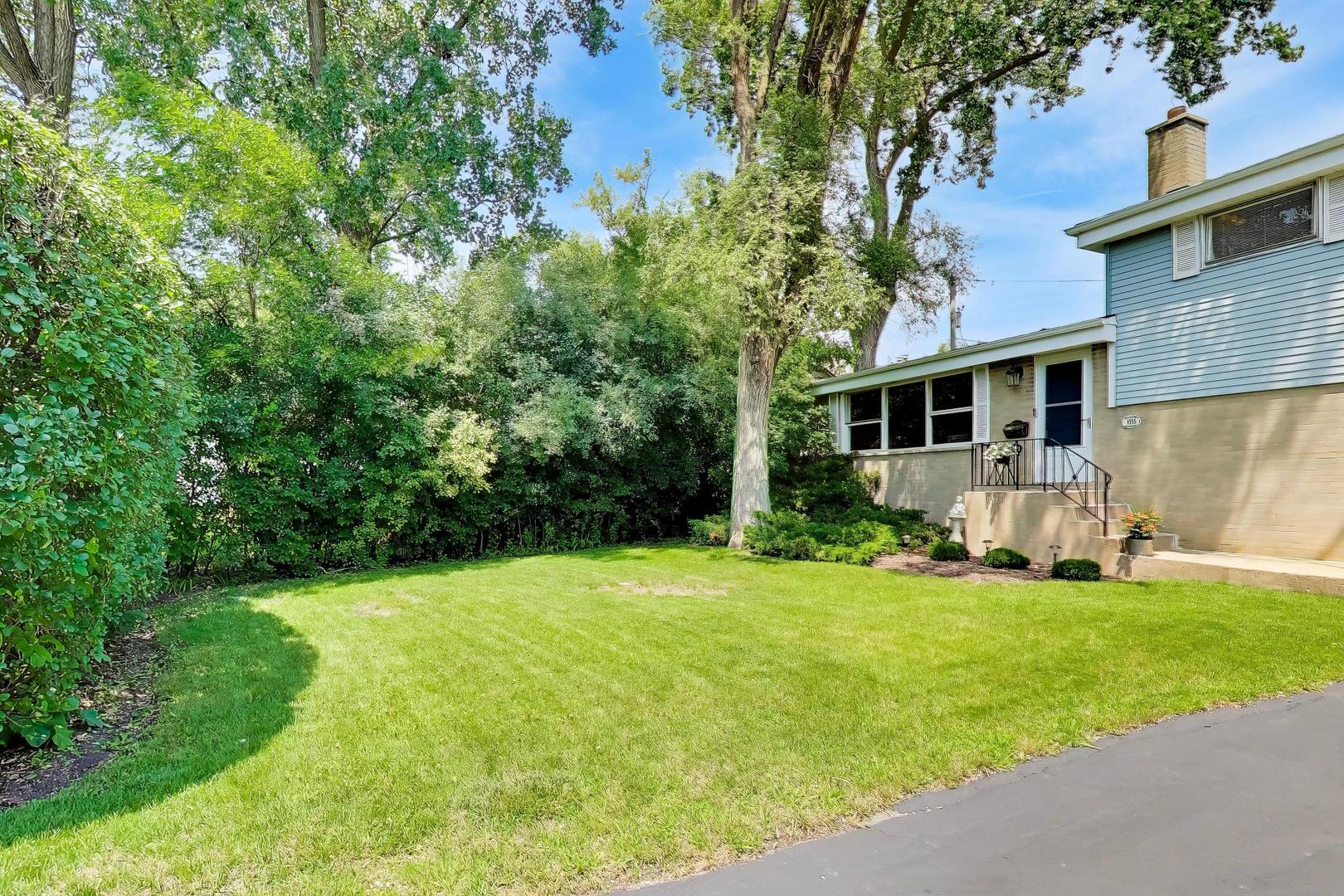 1115 Pfingsten Road