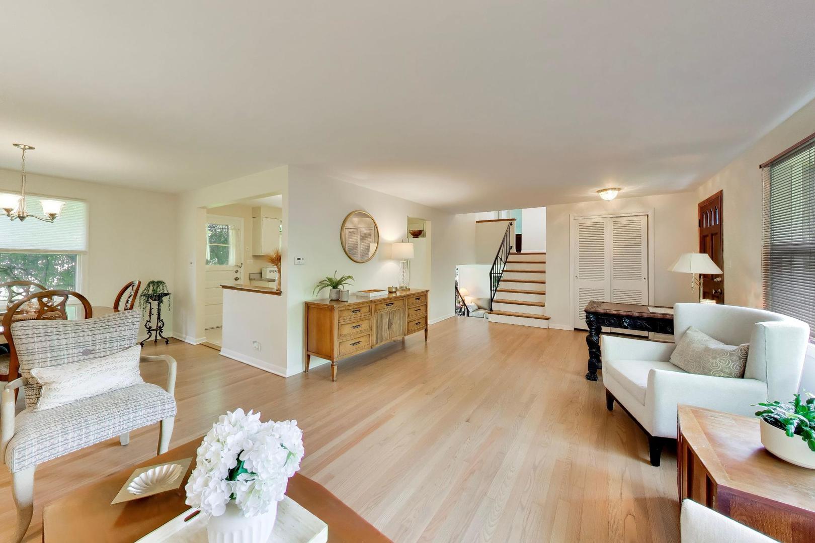 1115 Pfingsten Road