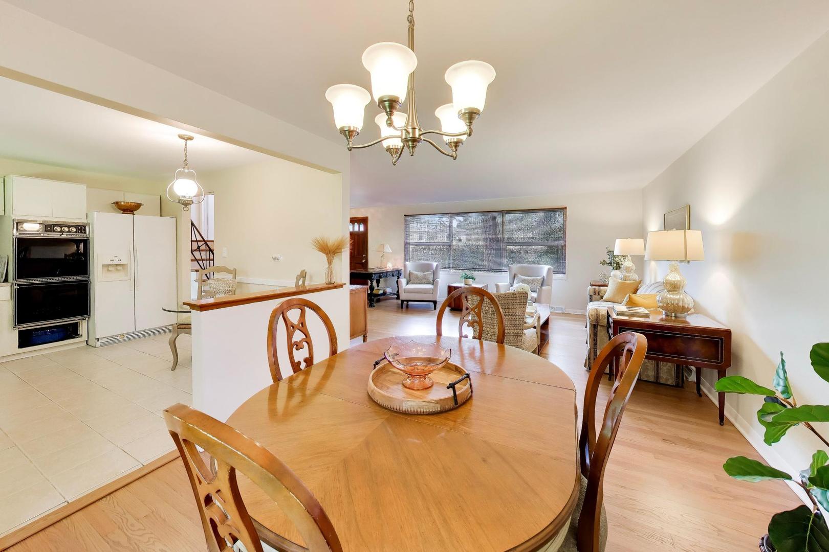 1115 Pfingsten Road