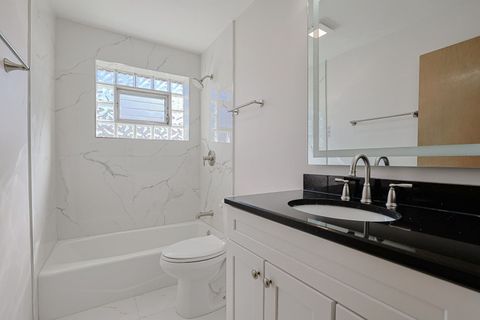 Tiny photo for 475 Courtesy Lane, Des Plaines, IL 60018 (MLS # 12595570)