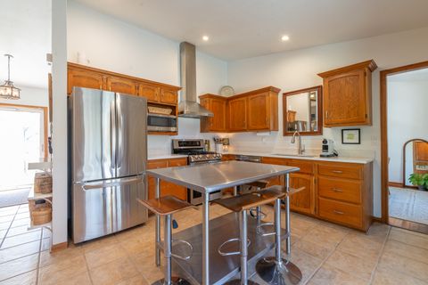 Tiny photo for 2210 Country Court, Freeport, IL 61032 (MLS # 12581594)