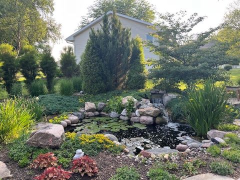 Tiny photo for 2210 Country Court, Freeport, IL 61032 (MLS # 12581594)