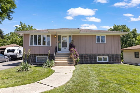 Photo of 565 4th Street, Lemont, IL 60439 (MLS # 12673778)