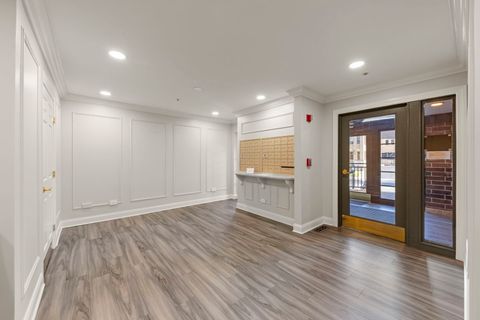 Tiny photo for 501 Forest Avenue #508, Glen Ellyn, IL 60137 (MLS # 12492758)