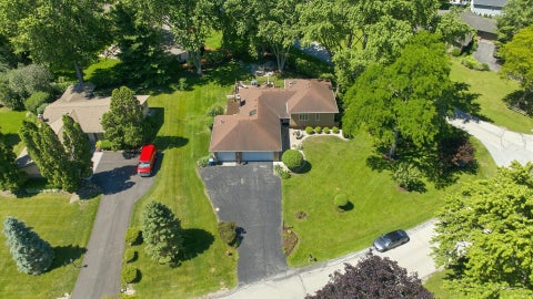 Tiny photo for 22 Plum Court, Sleepy Hollow, IL 60118 (MLS # 12756435)