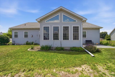 Tiny photo for 604 Eddy Road, Bloomington, IL 61704 (MLS # 12713208)