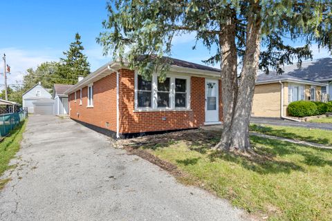 Photo of 97 W 29th Street, South Chicago Heights, IL 60411 (MLS # 12487390)