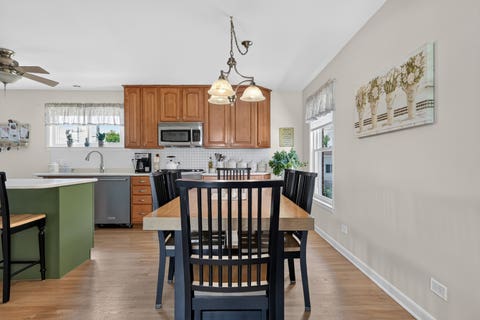 Tiny photo for 7005 W Sunnyside Avenue, Norridge, IL 60706 (MLS # 12736582)