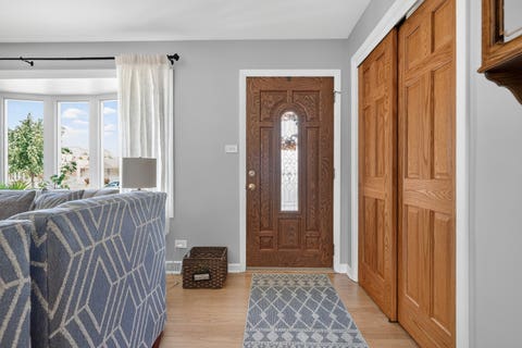 Tiny photo for 7005 W Sunnyside Avenue, Norridge, IL 60706 (MLS # 12736582)
