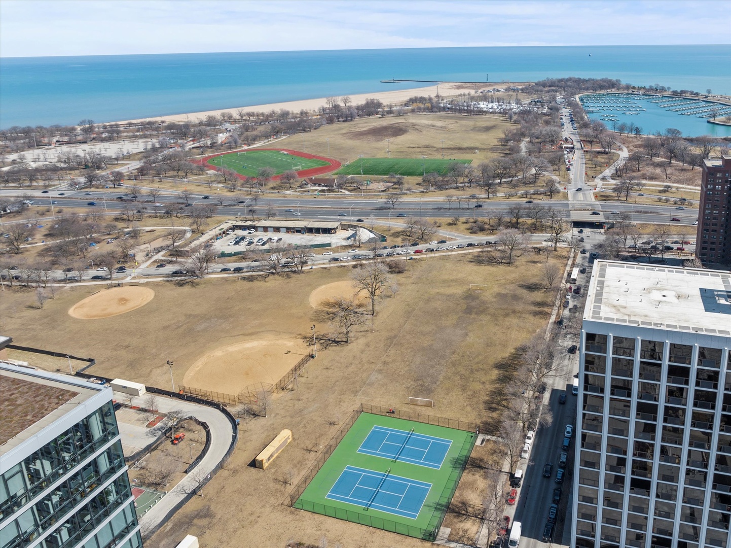 4343 N CLARENDON Avenue 2309