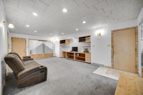 Tiny photo for 20580 Bensley Avenue, Lynwood, IL 60411 (MLS # 12536318)