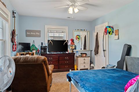 Tiny photo for 417 S Westlawn Avenue, Decatur, IL 62521 (MLS # 12558741)