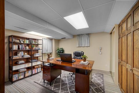 Tiny photo for 15860 W Thornapple Lane, Gurnee, IL 60031 (MLS # 12511385)