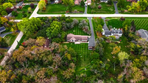 Tiny photo for 15860 W Thornapple Lane, Gurnee, IL 60031 (MLS # 12511385)