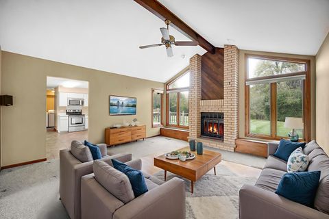 Tiny photo for 15860 W Thornapple Lane, Gurnee, IL 60031 (MLS # 12511385)