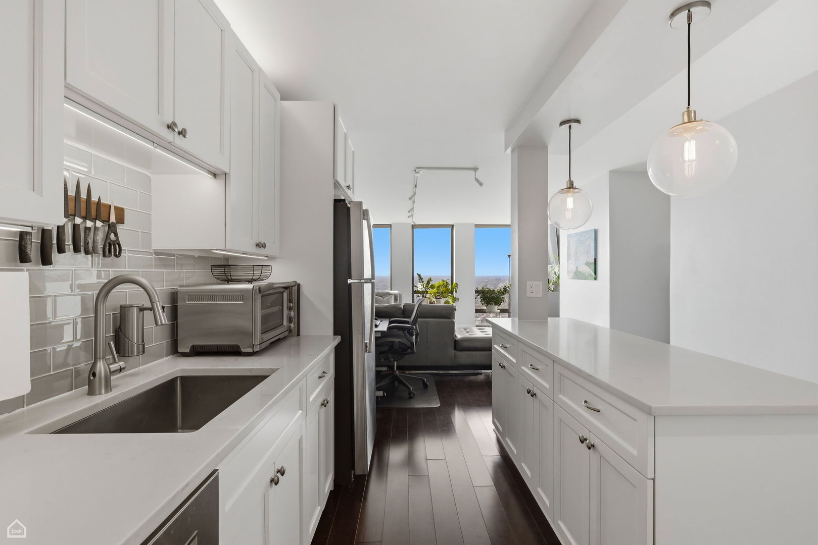 1660 N La Salle Drive 3510