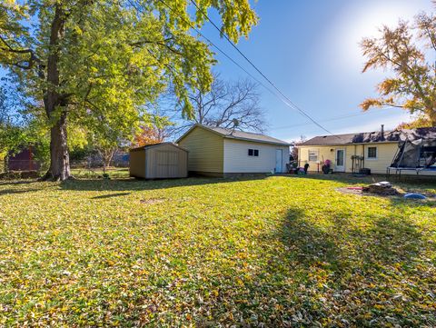 Tiny photo for 317 Butterfield Road, North Aurora, IL 60542 (MLS # 12517328)