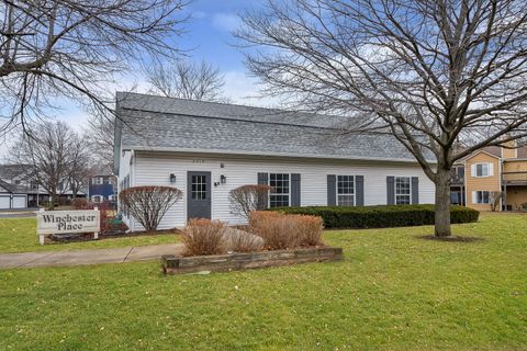 Tiny photo for 95 Midhurst Court #101B, Naperville, IL 60565 (MLS # 12544389)