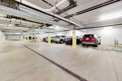 Tiny photo for 1688 Green Bay Road #404, Highland Park, IL 60035 (MLS # 12619467)